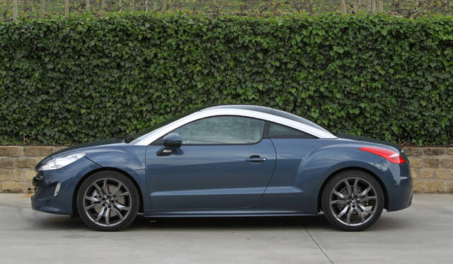 <b>Peugeot RCZ｜プジョー RCZ</b>