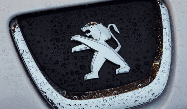 <b>Peugeot RCZ｜プジョー RCZ</b>　リミテッドエディション