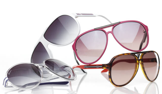 <b>GUCCI｜グッチ</b>　サングラス「GUCCI EYEWEB」　[オレンジ×べっ甲]2万6250円、[フューシャ]2万6250円、[白]2万7300円、[クリア]3万2550円（すべてグッチ／グッチ ジャパン）