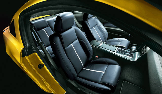 <b>FORD Mustang V8 GT Appearance Package ｜フォード・マスタング V8 GT アピアランス パッケージ</b>