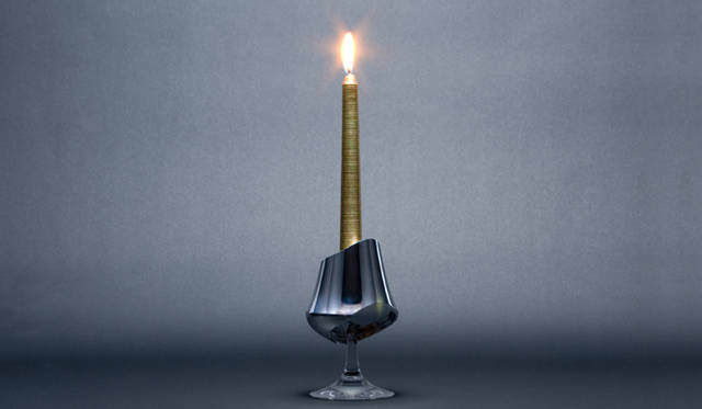 根本崇史｜Oboro/Candle Stand & Incense Holder 2005/Prototype<br>忙しさのあまり忘れがちな、日本の文化の「静」と「動」にアプローチ。 キャンドルの「光」とお香の「香り」は一時のリラックスとして「静」の役割を果たす。