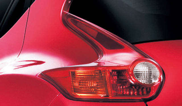 <b>NISSAN JUKE｜日産 ジューク</b>