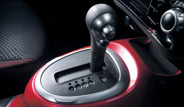 <b>NISSAN JUKE｜日産 ジューク</b>