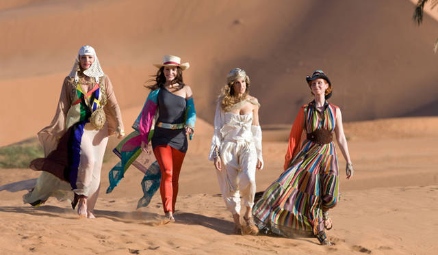 <b>『セックス・アンド・ザ・シティ 2』 ジャパンプレミア開催！</b>　©2010 New Line Productions, Inc. and Home Box Office, Inc.　劇中より