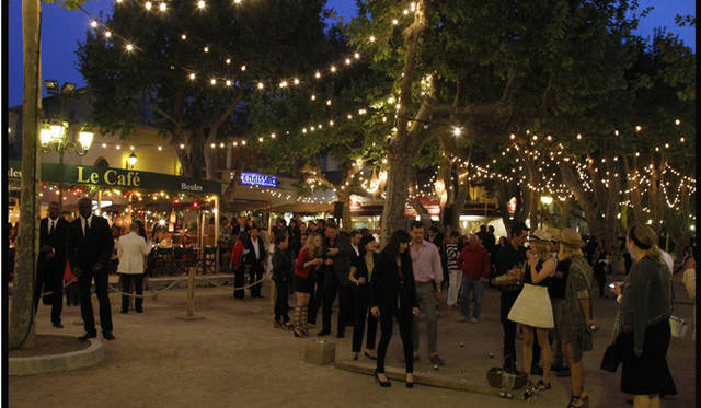 <b>CHANEL｜シャネル</b>　2010-11年クルーズコレクション　ショー前日におこなわれたパーティー