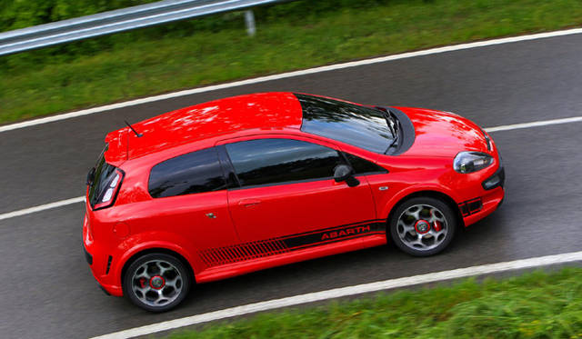 <b>FIAT Abarth Punto Evo｜ フィアット アバルト プント エヴォ</b>　