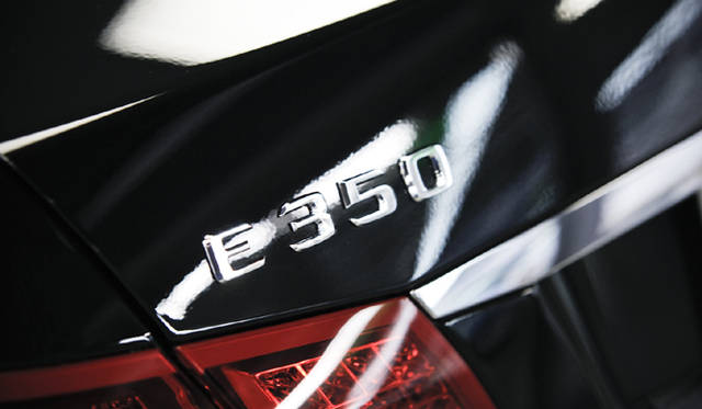 <b>MERCEDES BENZ｜メルセデス・ベンツ E 350 ブルーテック アバンギャルド</b>