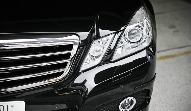 <b>MERCEDES BENZ｜メルセデス・ベンツ E 350 ブルーテック アバンギャルド</b>