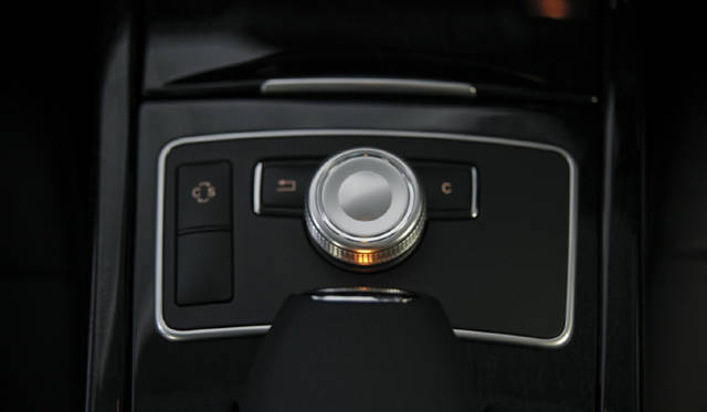 <b>MERCEDES BENZ｜メルセデス・ベンツ E 350 ブルーテック アバンギャルド</b>