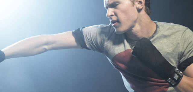 <strong>Onitsuka Tiger｜オニツカタイガー</strong>　Tシャツ　5145円　（オニツカタイガー／アシックスお客様相談室  0120-77-6338）