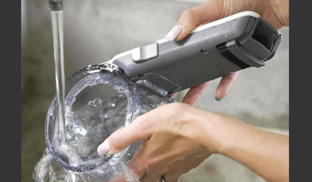 <b>BLACK&DECKER｜ブラック・アンド・デッカー</b>　コードレスハンディクリーナー 「pivot（ピボット）」