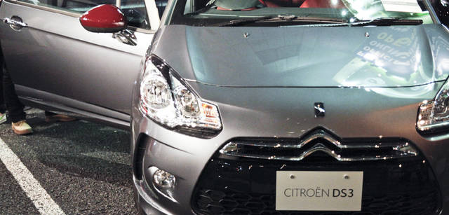   「アンチレトロナイト」　イベント会場に展示されていたDS3。