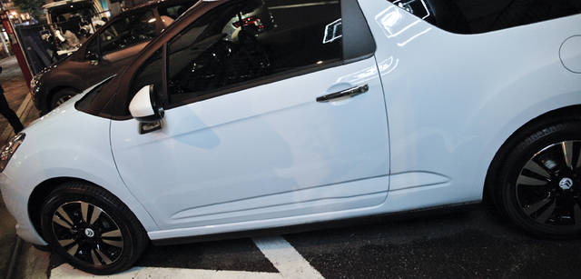   「アンチレトロナイト」　イベント会場に展示されていたDS3。