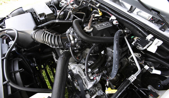 <b>JEEP WRANGLER｜ジープ・ラングラー</b>　ジープ・ラングラー サハラ