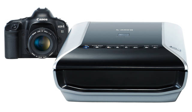 <b>Canon｜キヤノン</b>　フラットベッドスキャナー 「CanoScan 9000F」