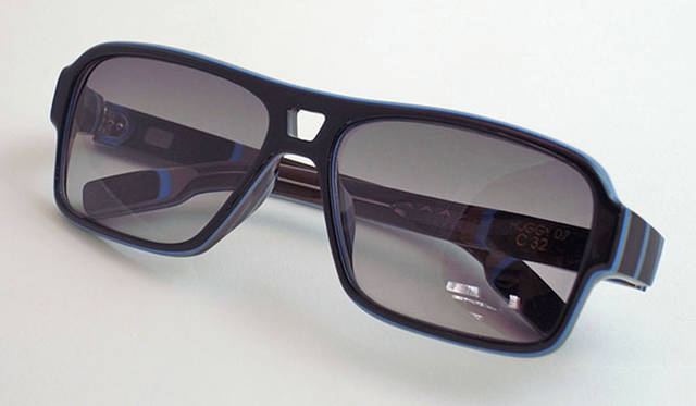 <b>Continuer｜コンティニュエ</b>　「DEROME BRENNER（デローム・ブレナー）」 サングラス4万2000円