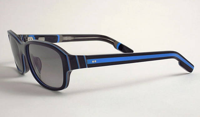 <b>Continuer｜コンティニュエ</b>　「DEROME BRENNER（デローム・ブレナー）」 サングラス4万2000円