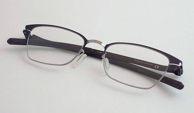 <b>Continuer｜コンティニュエ</b>　「MYKITA（ミキータ）」 Mod. BETTY 各4万6300円（メタル・サーモントタイプ）