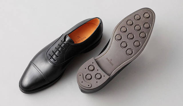 <b>JOHN LOBB│ジョンロブ</b>　「CITY III（シティ3）」