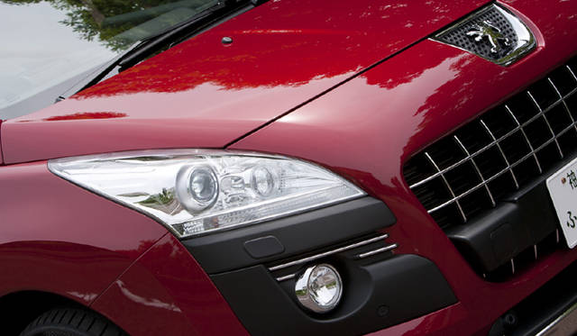<b>PEUGEOT 3008｜プジョー 3008</b>