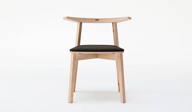 <b>KARIMOKU NEW STANDARD｜カリモク ニュー スタンダード</b>