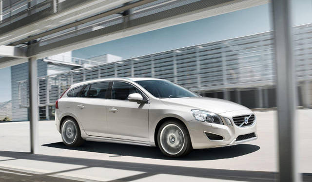 <b>VOLVO V60｜ボルボ V60</b>