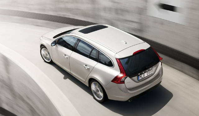 <b>VOLVO V60｜ボルボ V60</b>