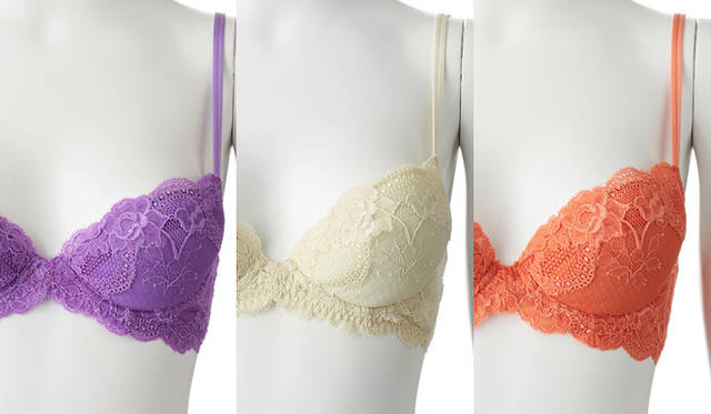 <b>STUDIO SHINNO｜スチューディオ シンノ</b>　オレンジ、アイボリー、パープルと、ほかにはなかなかない色づかいも魅力的。　ブラジャー1万7850円（STUDIO SHINNO／スチューディオ新野）