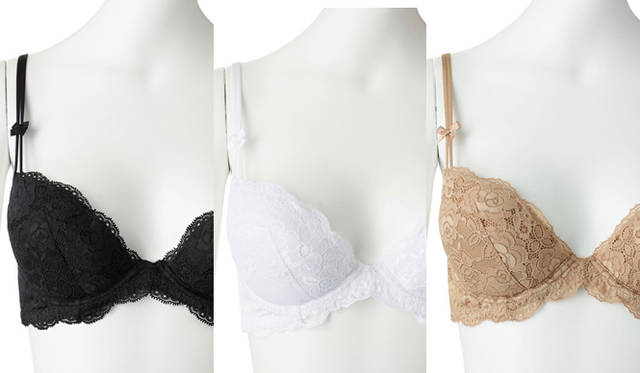 <b>STUDIO SHINNO｜スチューディオ シンノ</b>　脳外科医と整体ドクターとともに共同開発した「リネア．ピュ」。合わないブラジャーの着用による頭痛、肩こり、めまいといった身体の不調から解放され、かつ姿勢もバストラインも美しく見せてくれるはず。ブラジャー1万1550円（STUDIO SHINNO／スチューディオ新野）
