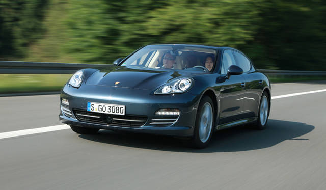 <b>PORSCHE PANAMERA｜ポルシェ パナメーラ</b>　パナメーラ4