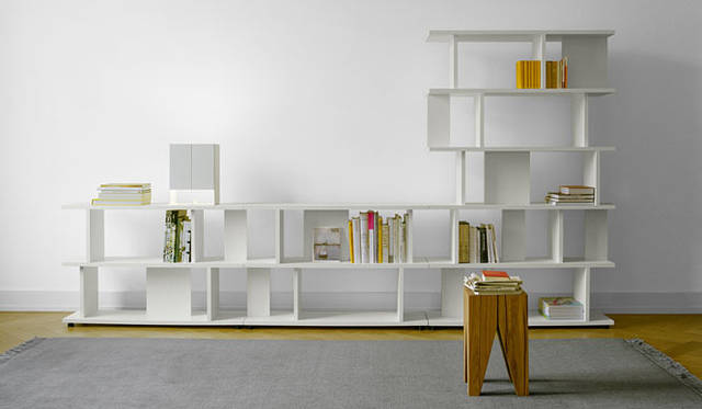 <b>e15</b>｜ARIE Shelf White/Low 15万円、ARIE Shelf White/Hi 32万円、ST04 BACKENZAHN 11万円