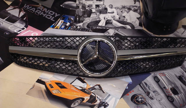 <b>Mercedes-Benz×BARNEYS NEW YORK</b>　バーニーズ　ニューヨーク神戸店