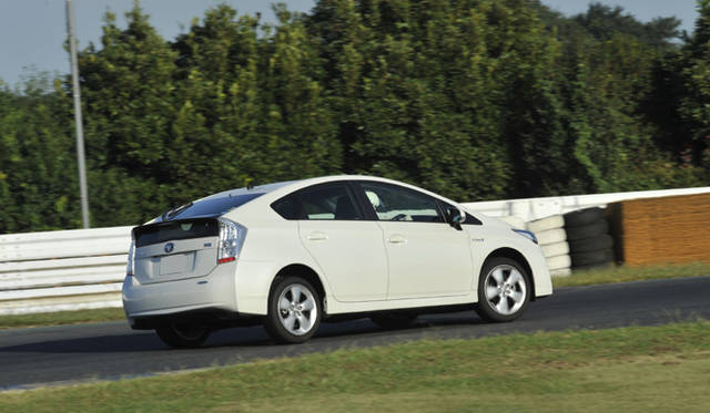 トヨタ プリウス｜TOYOTA PRIUS