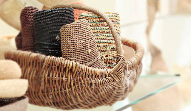 <b>HELEN KAMINSKI｜ヘレン カミンスキー</b>　HELEN KAMINSKI 六本木ヒルズ店