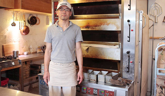 <b>AOSAN｜アオサン</b>　「やりたいことを思い通りにやってきましたが、それが地域の方々に全部受け入れてもらえて、ありがたいです」と奥田さん。