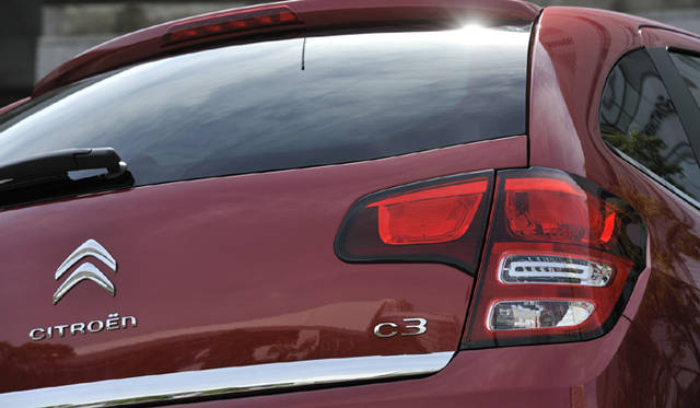 <b>CITROEN C3｜シトロエン C3</b>