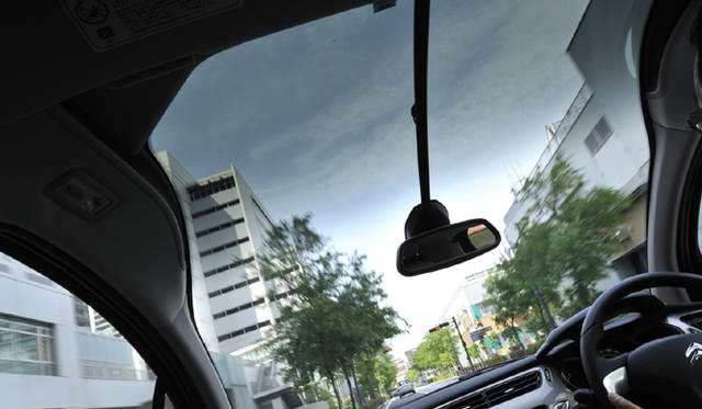 <b>CITROEN C3｜シトロエン C3</b>