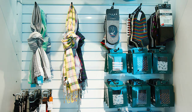 <b>UNITED ARROWS｜ユナイテッドアローズ</b>　ジ エアポート ストア ユナイテッドアローズ 成田空港第2ターミナル店