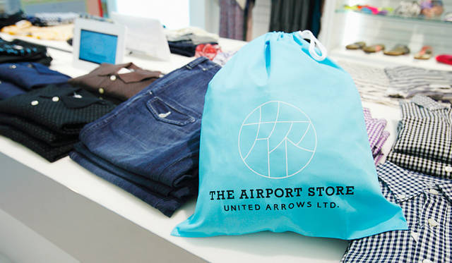 <b>UNITED ARROWS｜ユナイテッドアローズ</b>　ジ エアポート ストア ユナイテッドアローズ 成田空港第2ターミナル店　オープン記念ノベルティ（数量限定）