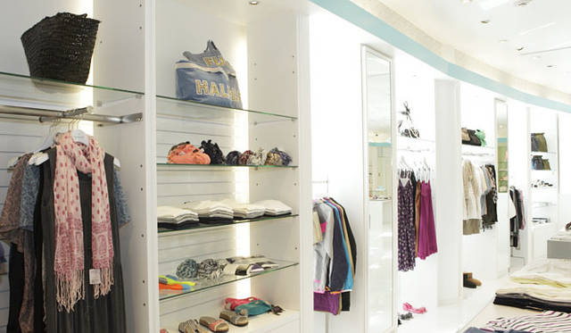 <b>UNITED ARROWS｜ユナイテッドアローズ</b>　ジ エアポート ストア ユナイテッドアローズ 羽田空港第2ターミナル店