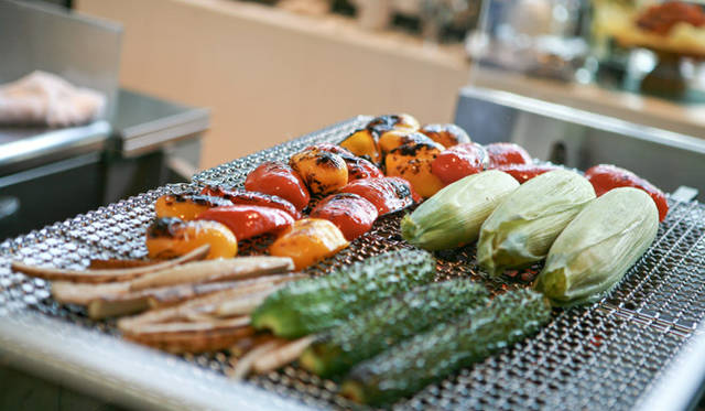 <b>Market Terrace｜マーケットテラス</b>　食材そのものの味を楽しみたい。