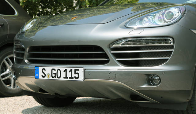 <b>PORSCHE Cayenne｜ポルシェ カイエン</b>
