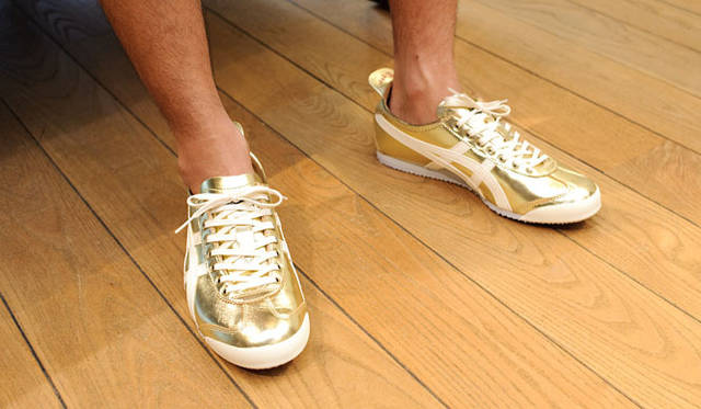 <b>オニツカタイガー｜スペースシャワーTV</b>　BACK TO HOME supported by Onitsuka Tiger｜2010年8月オンエア　川畑 要（CHEMISTRY）　シューズ「MEXICO 66 LAUTA」1万4700円