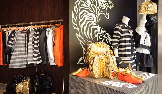 <b>Onitsuka Tiger｜オニツカタイガー</b>　オニツカタイガー東京