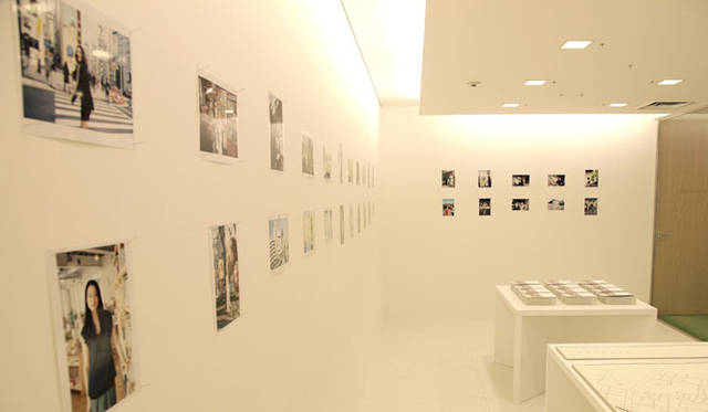 <b>『PASS THE BATON』表参道店｜PASS THE BATON GALLERY</b>　小泉今日子「原宿百景」写真展