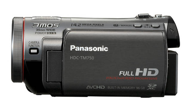<b>Panasonic｜パナソニック</b>　デジタルハイビジョンビデオカメラ 「HDC-TM750」