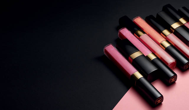 <b>CHANEL｜シャネル</b>　2010 秋 メークアップ コレクション　Photographer:Philippe LACOMBE