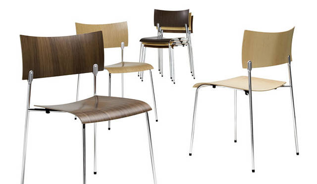 <b>HIRAMEKI Design × Finland</b>　2010年10月29日（金）～11月7日（日）、東京・新宿「リビングデザインセンターOZONE」にて開催<br>家具デザイナー アンッティ・コティライネン（Antti Kotilainen）