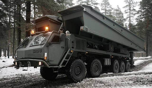 <b>HIRAMEKI Design × Finland</b>　2010年10月29日（金）～11月7日（日）、東京・新宿「リビングデザインセンターOZONE」にて開催<br>ペンナネン・デザイン