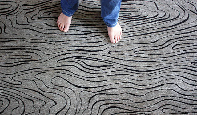 <b>HIRAMEKI Design × Finland</b>　2010年10月29日（金）～11月7日（日）、東京・新宿「リビングデザインセンターOZONE」にて開催<br>テキスタイルデザイナー エリナ・ヘレニウス（Elina Helenius）